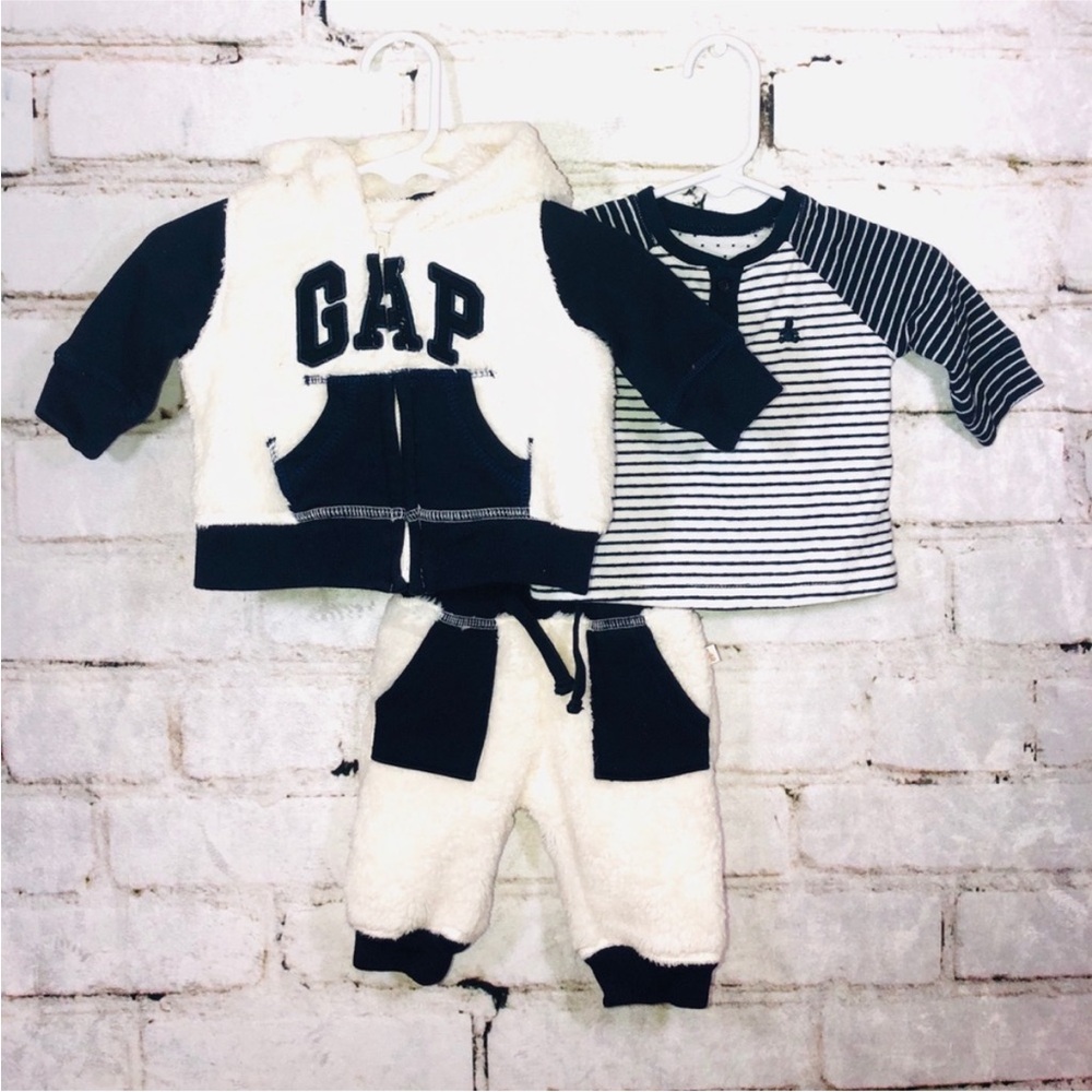 Baby Gap Sherpa jacket hoodie pants set lot